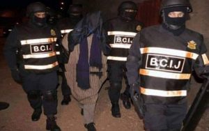 RE-300x188