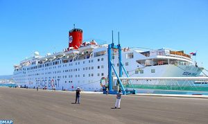 Peace-boat-fait-escale-à-Tanger-M-504x300