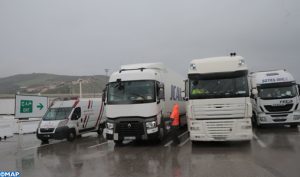 Les activités portuaires d'importation et d'exportation se pours