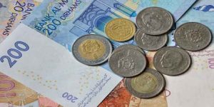 dirham-1052x526