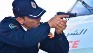133-175123-morocco-polices-arme_700x400