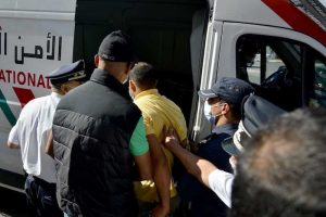 police-arrestation-copie-10
