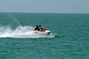 jet-ski