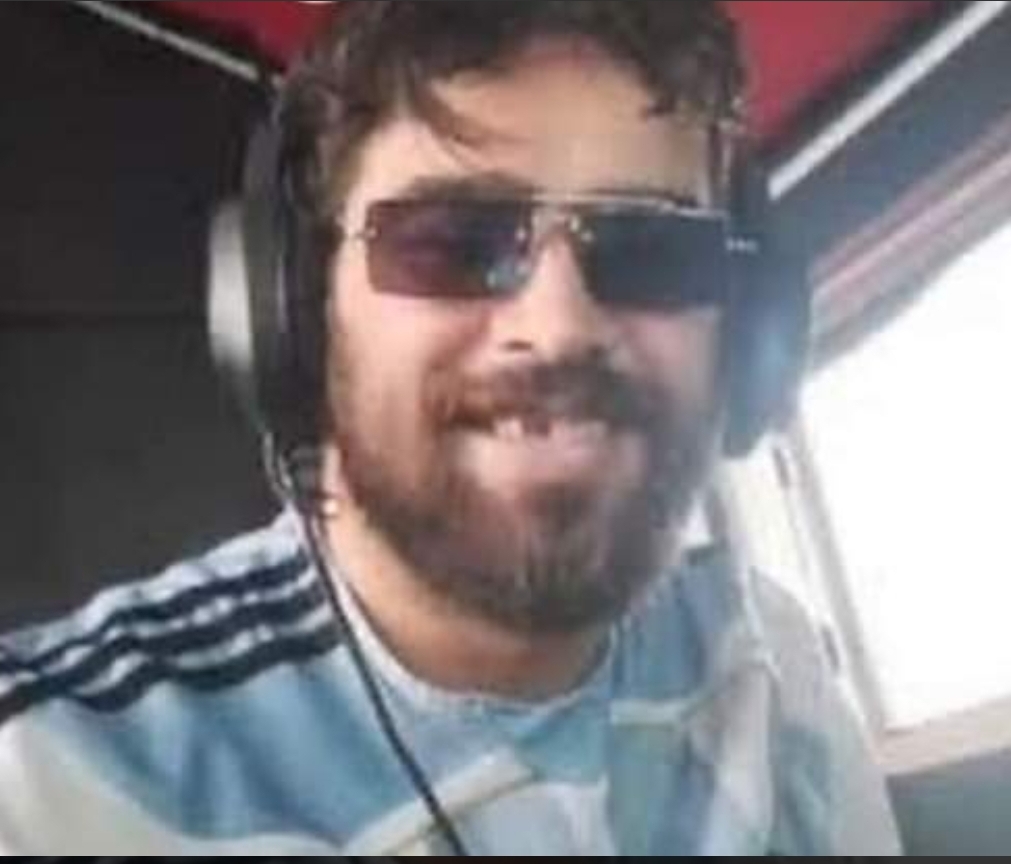 1000096537
